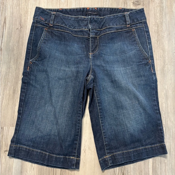 Tommy Hilfiger Blue Denim Women's Bermudas - Picture 1 of 6